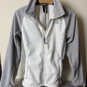 The North Face Womens Jacket Medium White Gray Fleece Full Zip Outdoor Sweater